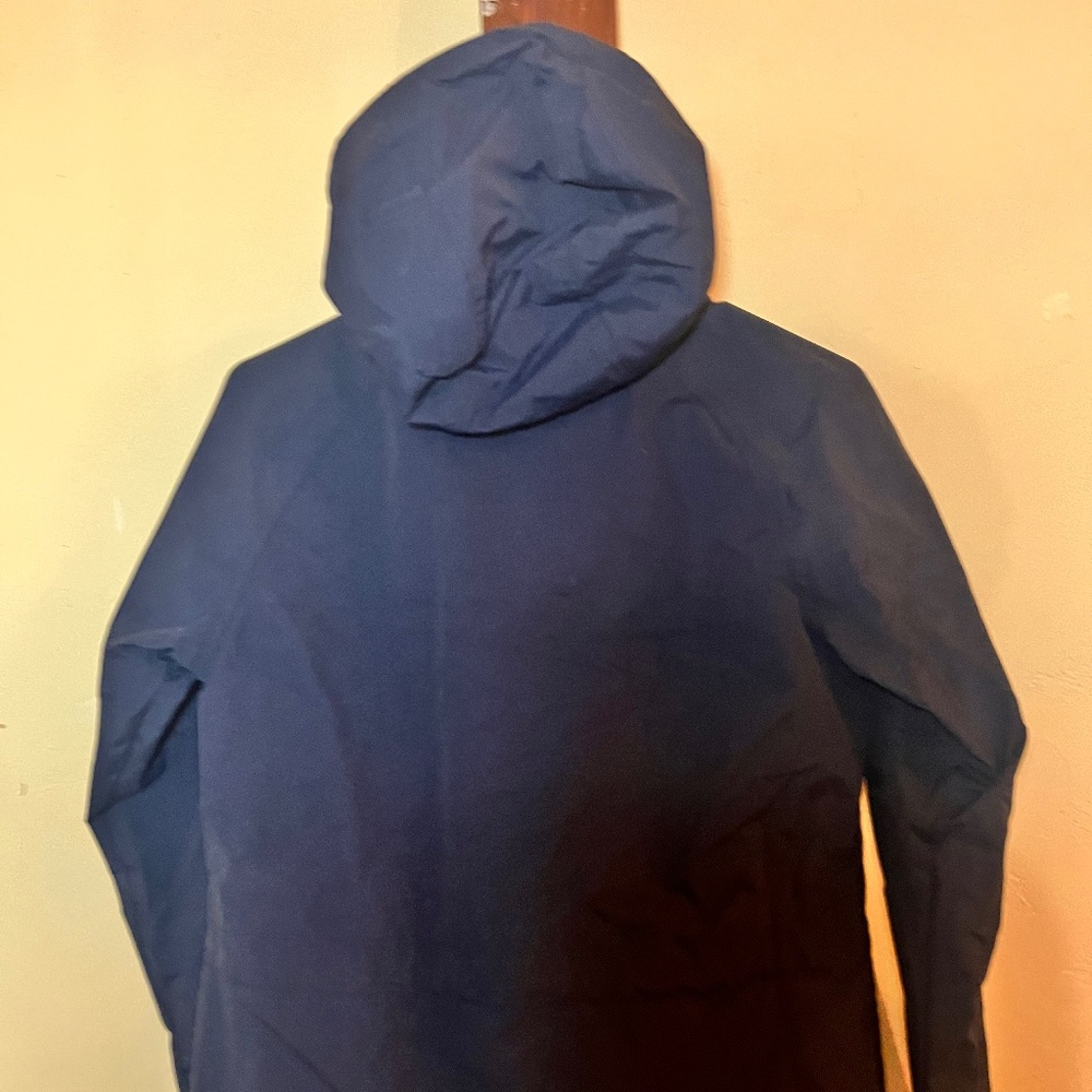 L.L.Bean Mountain Classic Water Resistant Jacket in Nautical Navy Size XS - Picture 3 of 3